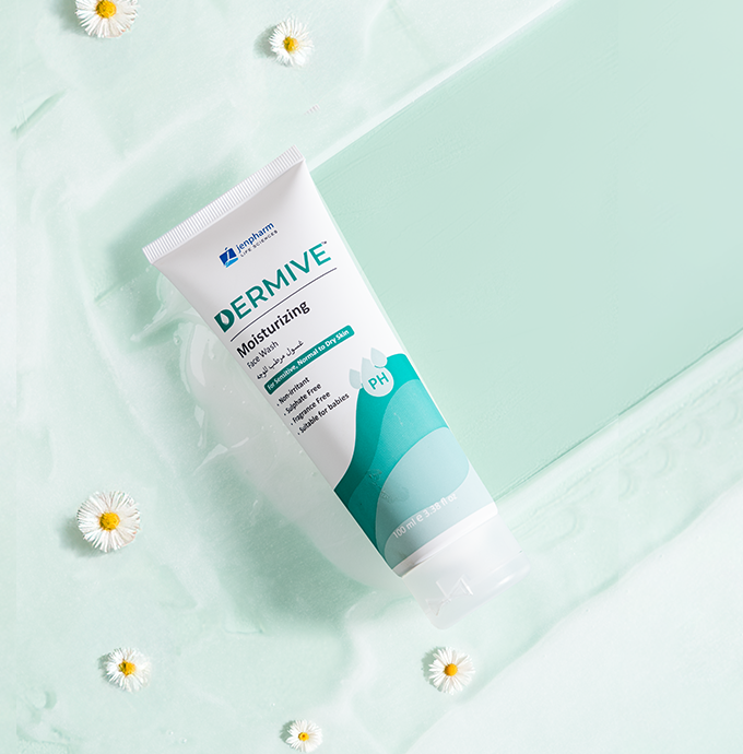 Jenpharm Dermive Face & Body Wash 100Ml texture gel cream