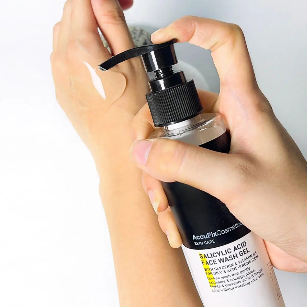AccuFix - Salicylic Acid Face Wash Gel before after skin results