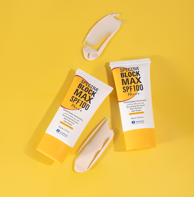 Jenpharm Spectra Block Max Tinted Super Sunblock Cream 40G jar close up