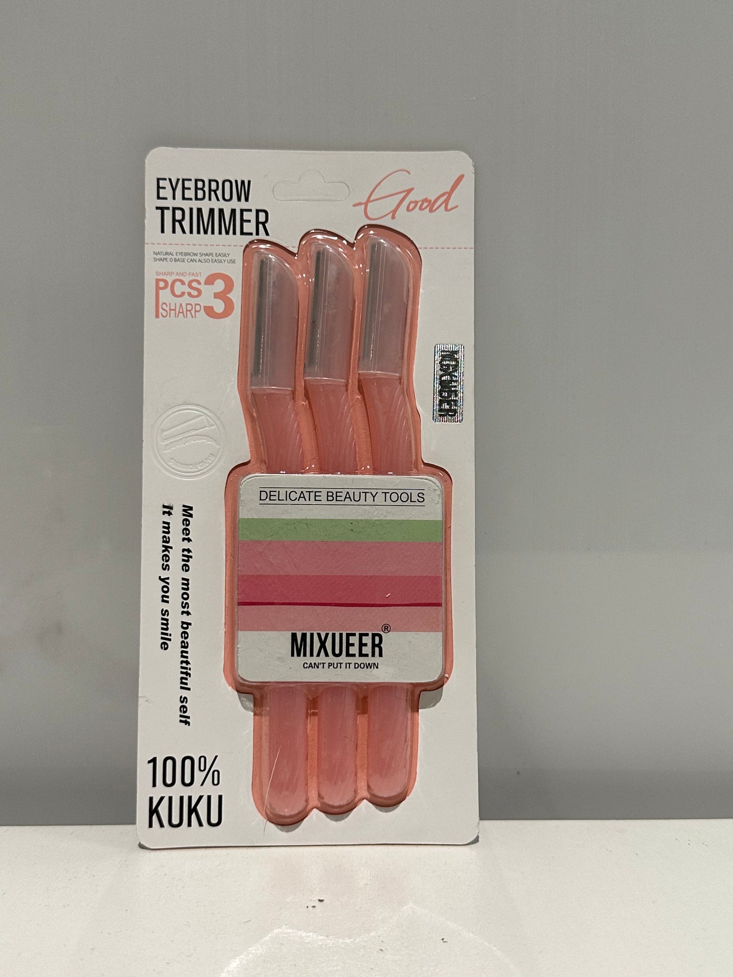 Facial Beauty - Pack Of 3 Eyebrow Trimmer jar close up